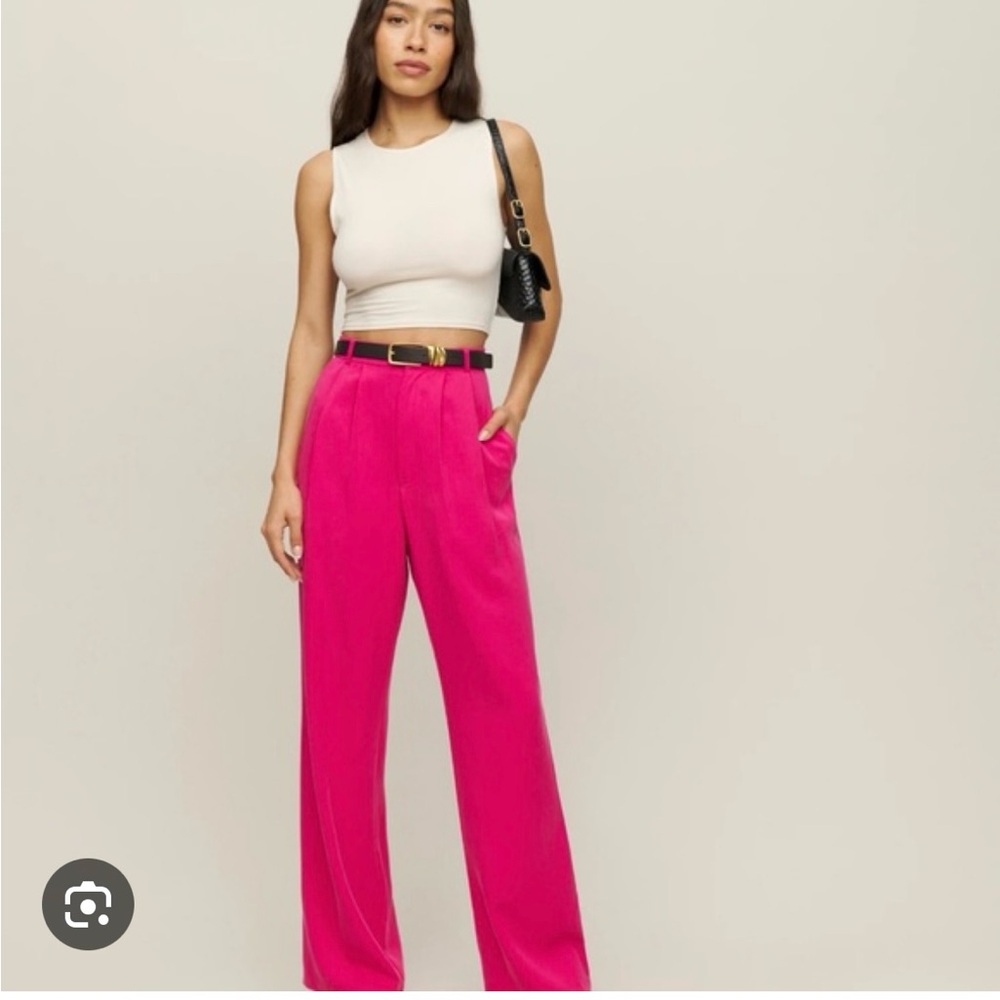 0 petite reformation magenta pants!